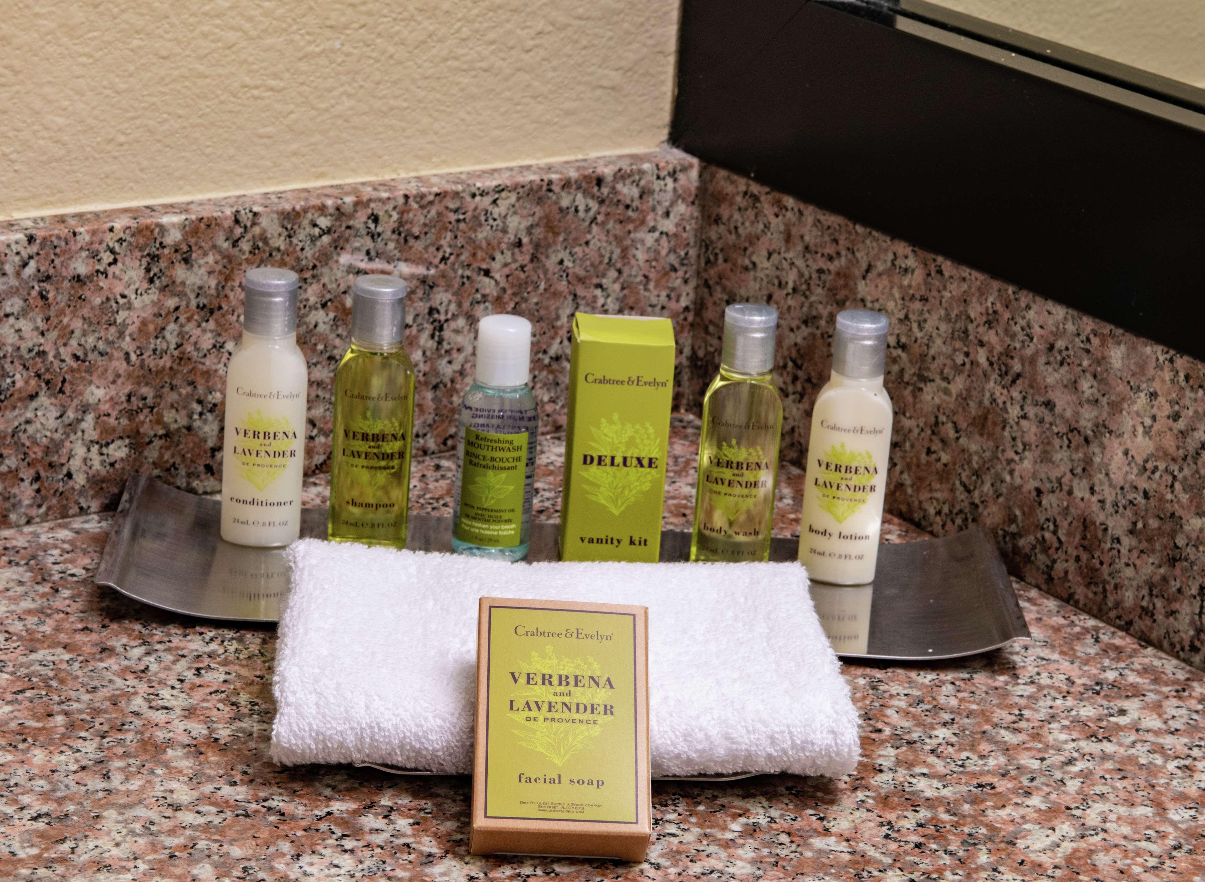 Doubletree By Hilton Hotel Orlando At Seaworld Williamsburg Eksteriør bilde