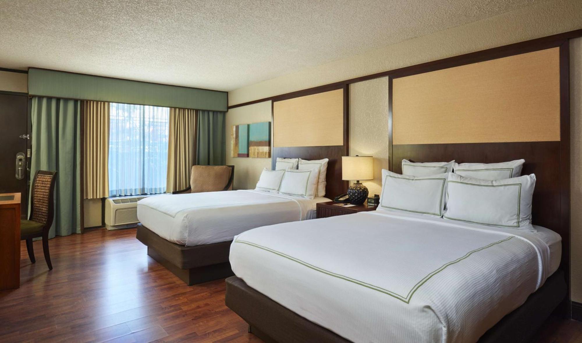Doubletree By Hilton Hotel Orlando At Seaworld Williamsburg Eksteriør bilde