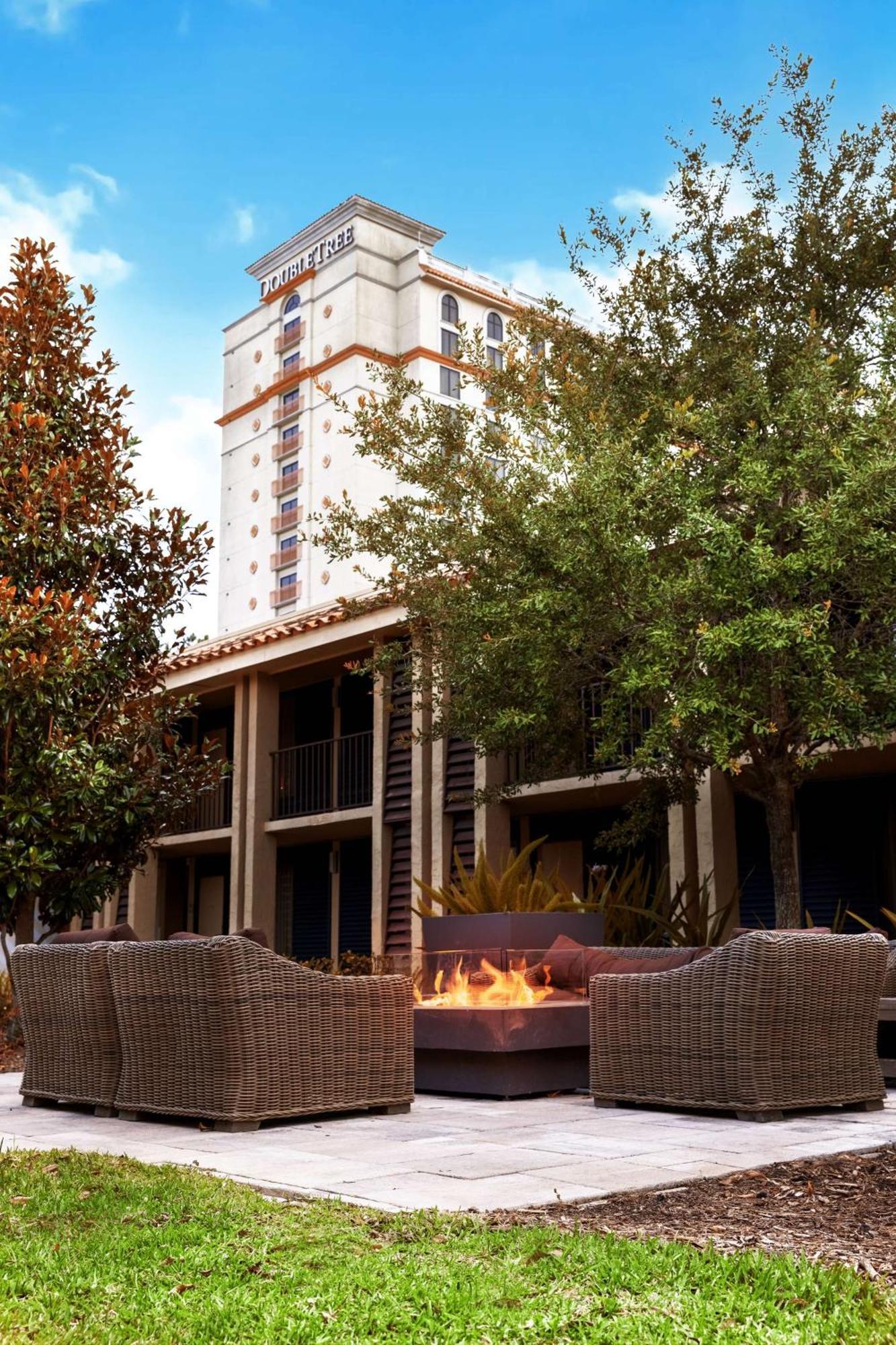 Doubletree By Hilton Hotel Orlando At Seaworld Williamsburg Eksteriør bilde